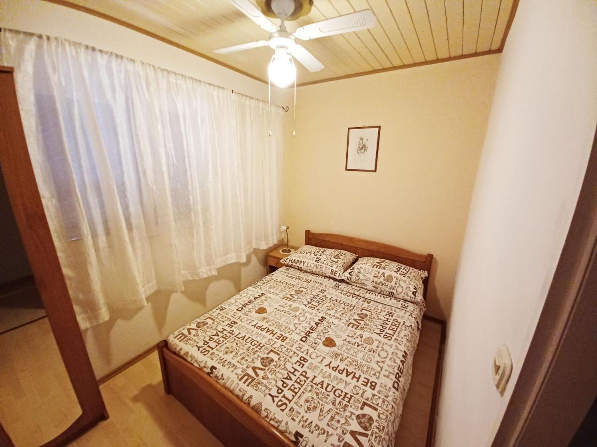 Apartments Carmen Vinišće 외부 사진